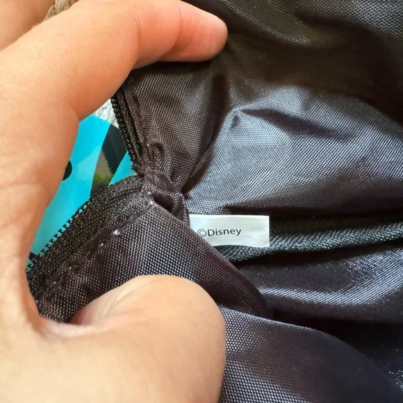 Oswald the Lucky Rabbit Pouch & Mini Mirror - Picture 5 of 5